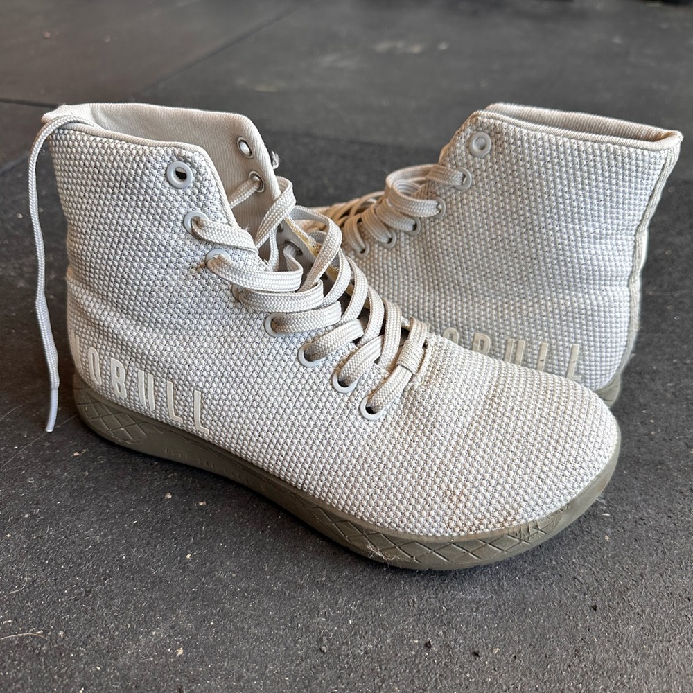 NOBULL HIGHTOPS in ARTIC GREY